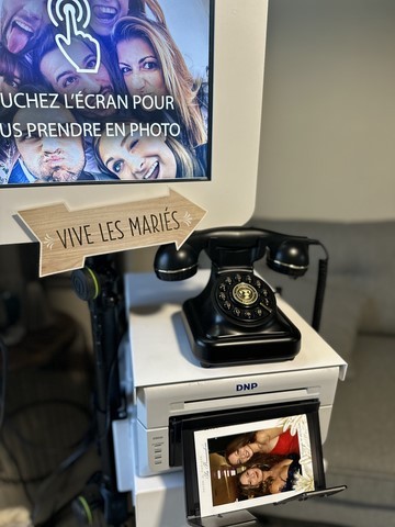 borne photobooth avec livre d'or audio